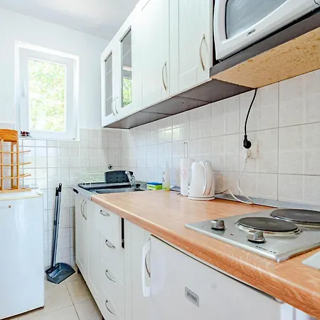 Lovely In With Kitchen