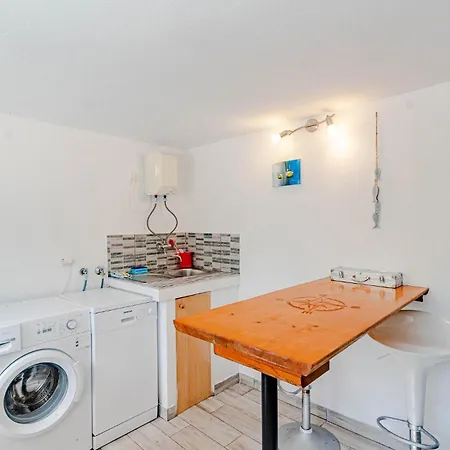 Lovely In With Kitchen Casa vacanze *