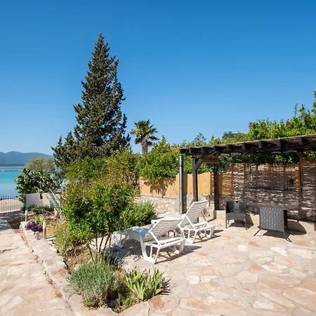 Lovely In With Kitchen Casa vacanze